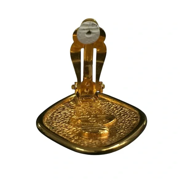 CHANEL 31 Rue Cambon Clip On Earrings - Picture 6 of 7